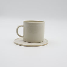 Load image into Gallery viewer, Cylinder cup with a plate
